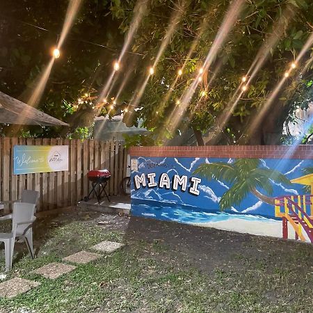 Hostel Brazilian Downtown Miami Luaran gambar