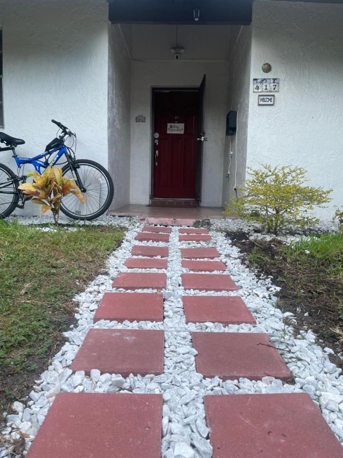 Hostel Brazilian Downtown Miami Luaran gambar