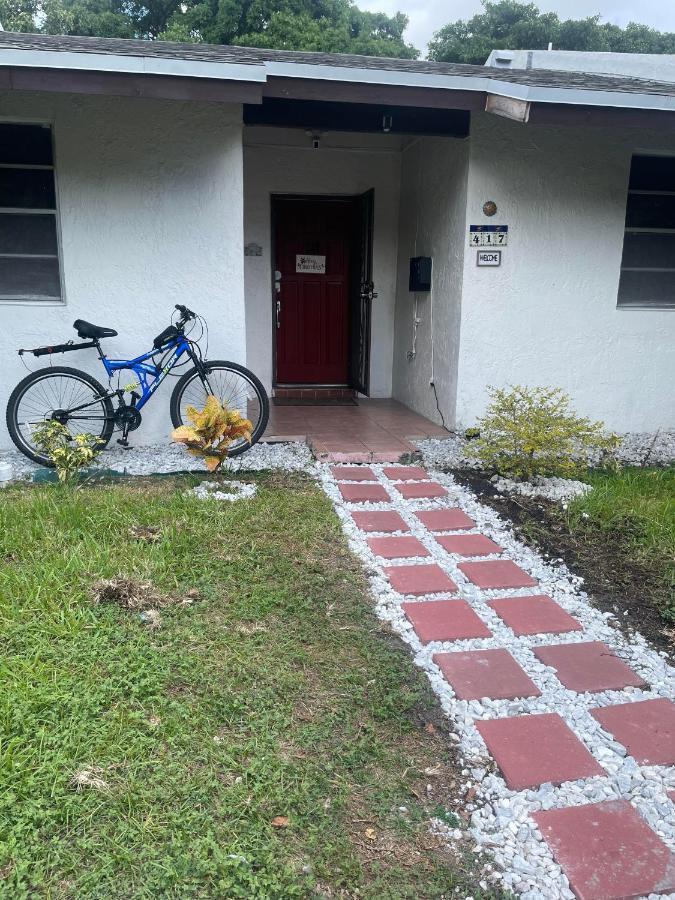 Hostel Brazilian Downtown Miami Luaran gambar